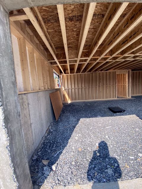 Septembre 2020 — Le niveau des garages