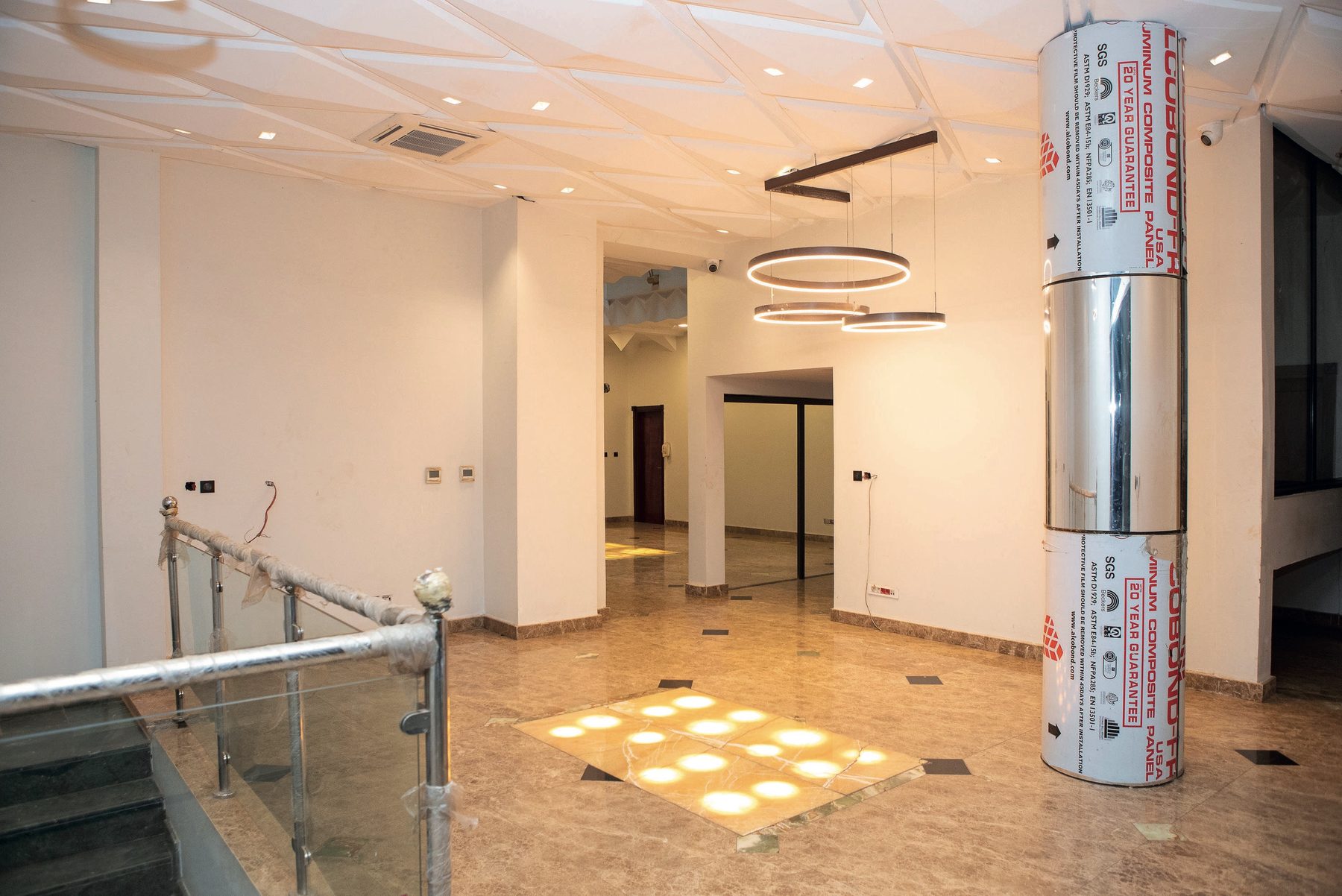 Double hall d'entrée